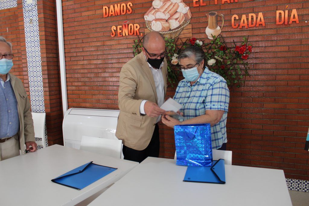 Un Ebook y un Comedor Social Protagonistas 2
